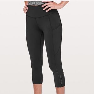 Fast & free crop NWOT